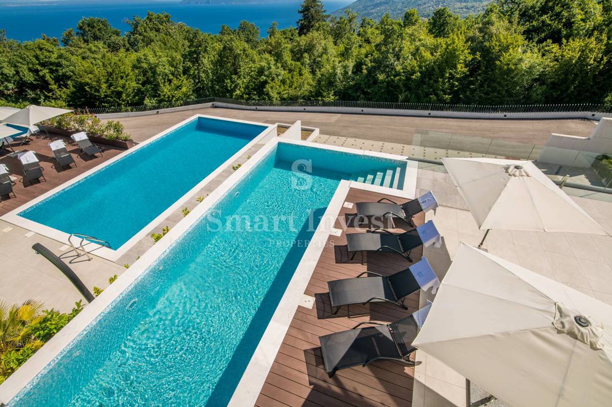 OPATIJA - VEPRINAC, moderna vila s panoramskim pogledom na morje, prodamo