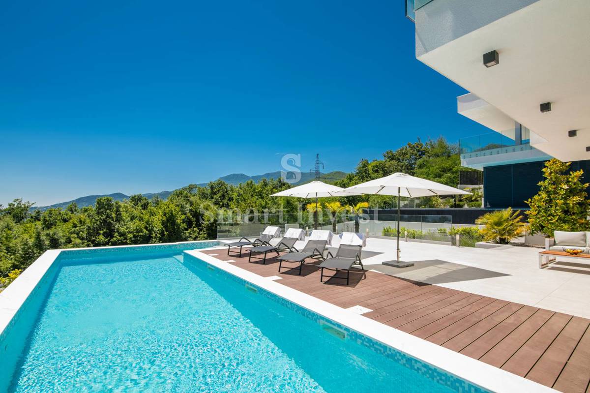 OPATIJA - VEPRINAC, moderna vila s panoramskim pogledom na morje, prodamo