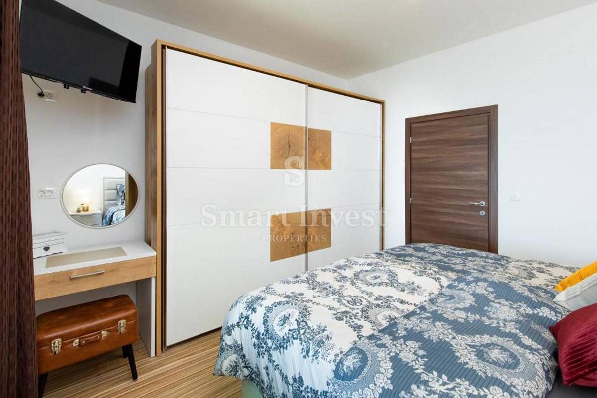 OPATIJA - CENTER, 2-sobno stanovanje z balkonom in pogledom na morje