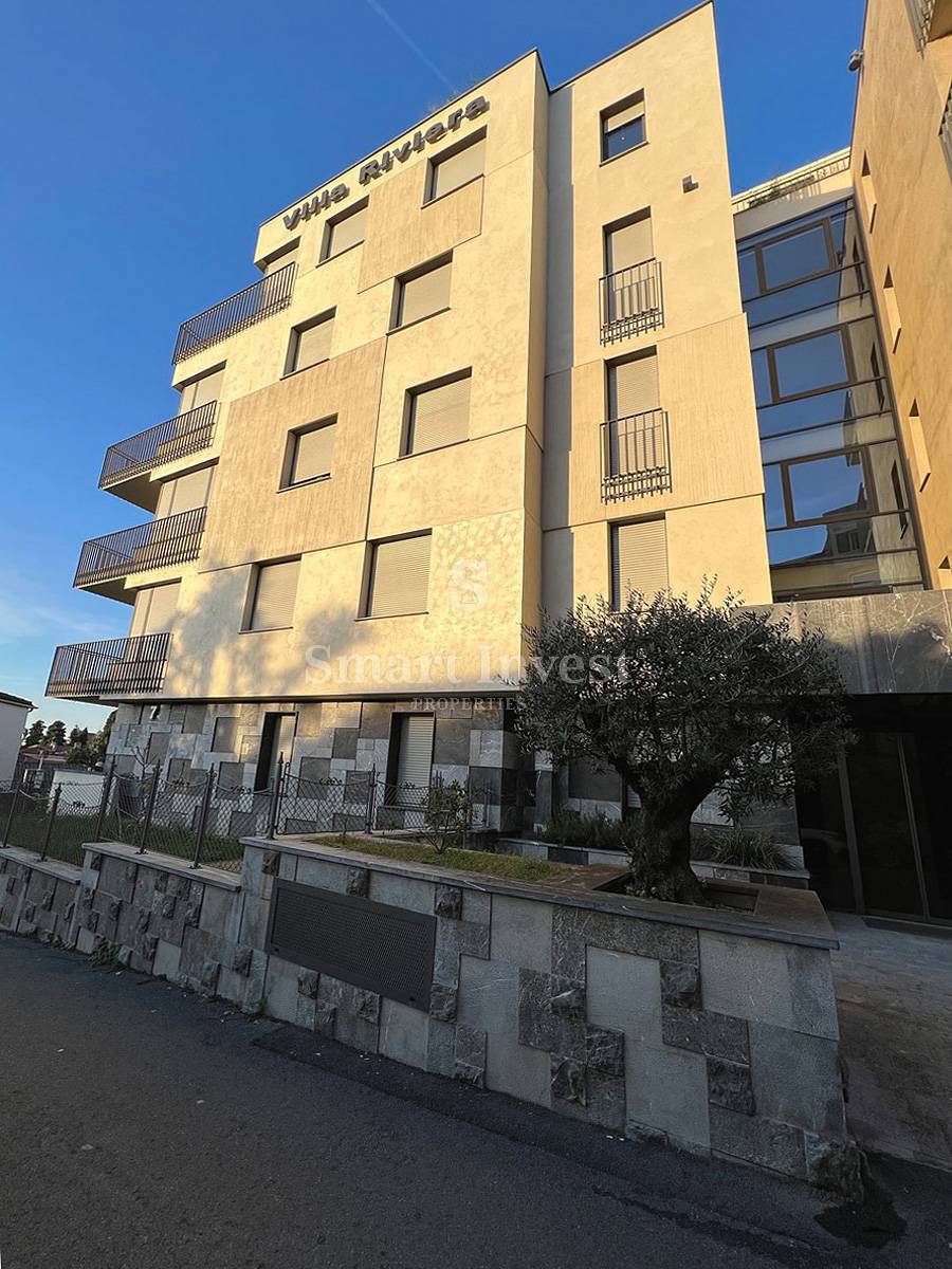 OPATIJA - CENTER, EXCLUSIVE NEW BUILDING WITH 15 APARTMENTS AND GARAGE