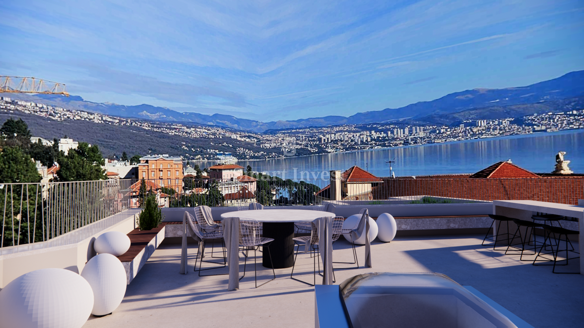 OPATIJA - CENTER, Luxury penthouse with roof terrace and pool near the sea! (S3) 