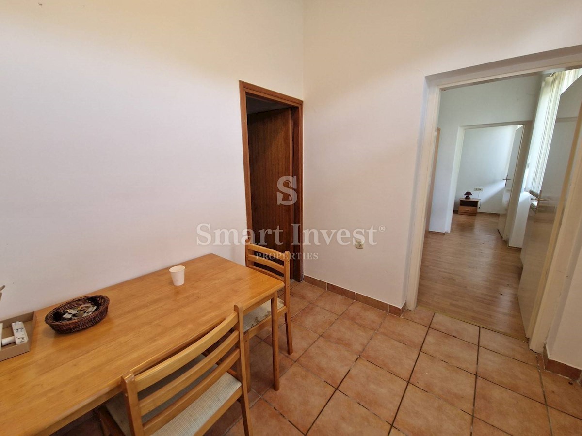 OPATIJA - POBRI, Samostojna hiša s 3 apartmaji