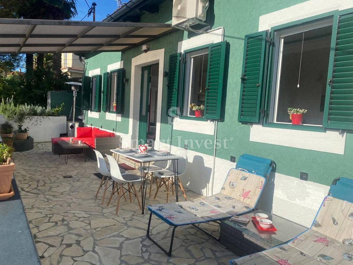 OPATIJA - CENTER, stanovanje z veliko teraso in čudovitim pogledom na morje