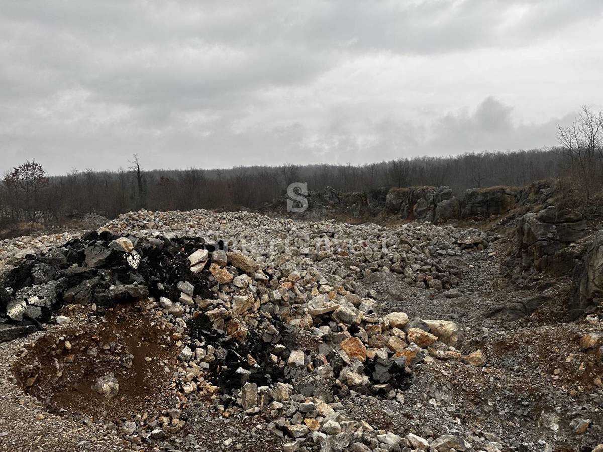 Zemljišče Permani, Matulji, 2.000m2