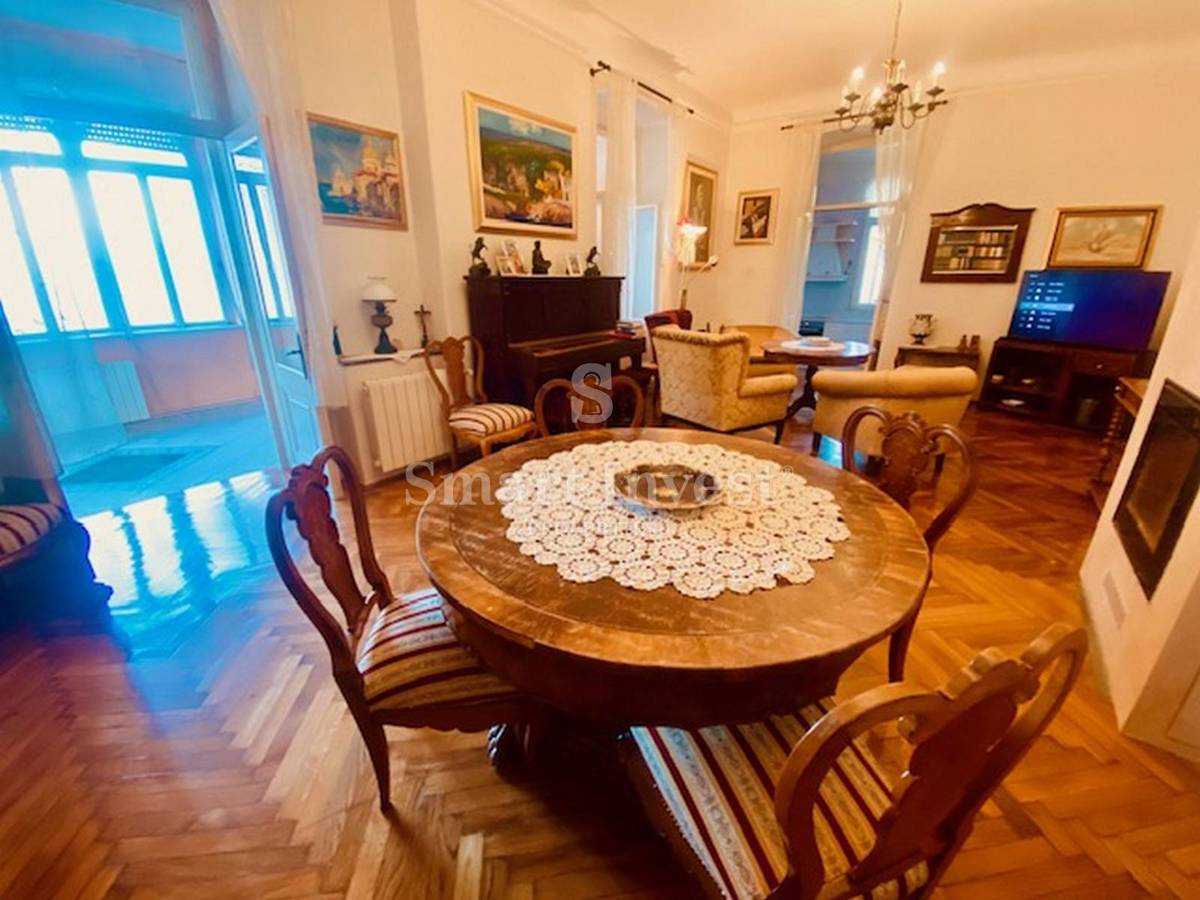 Stanovanje Opatija - Centar, Opatija, 185m2