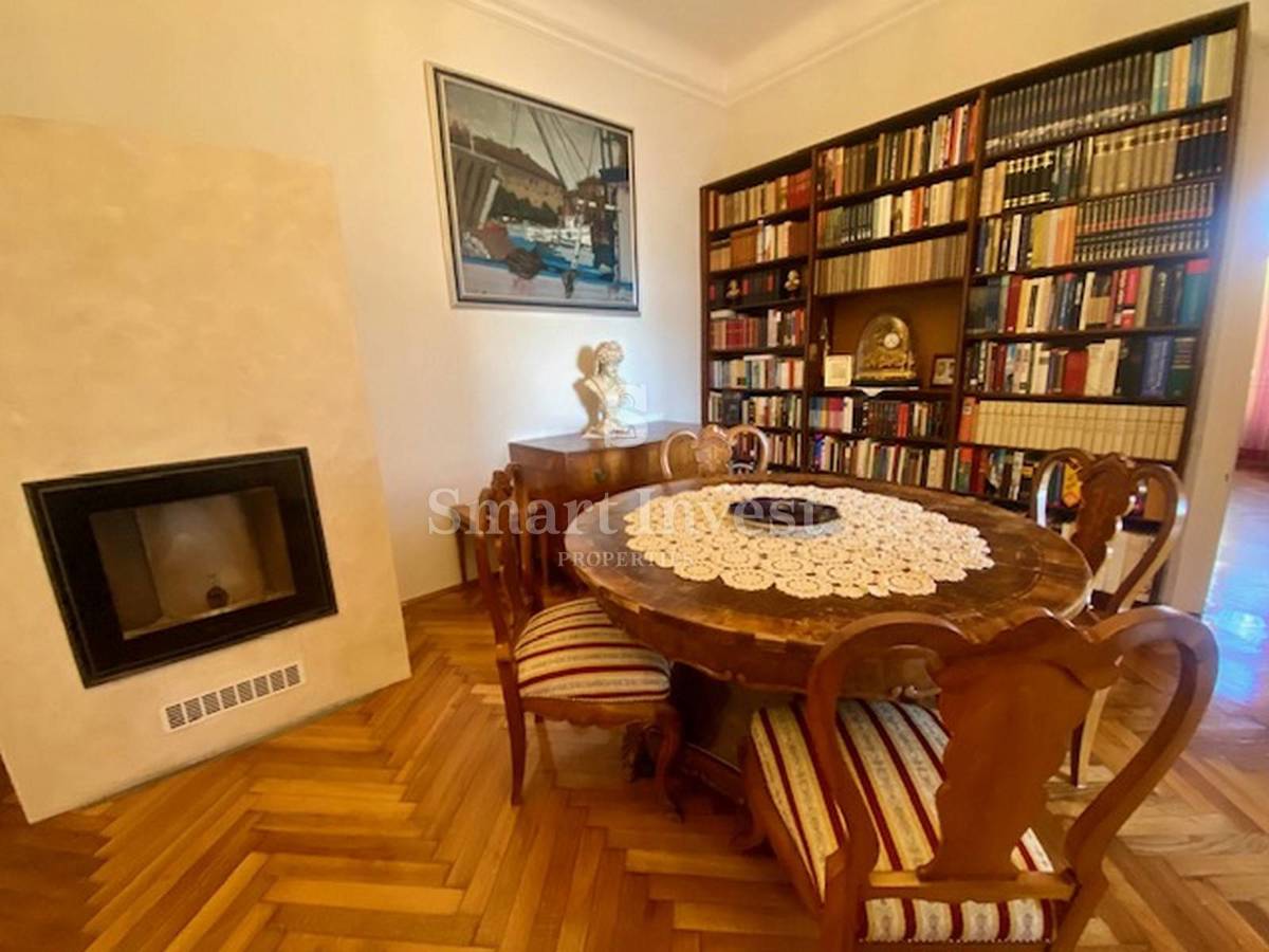 Stanovanje Opatija - Centar, Opatija, 185m2
