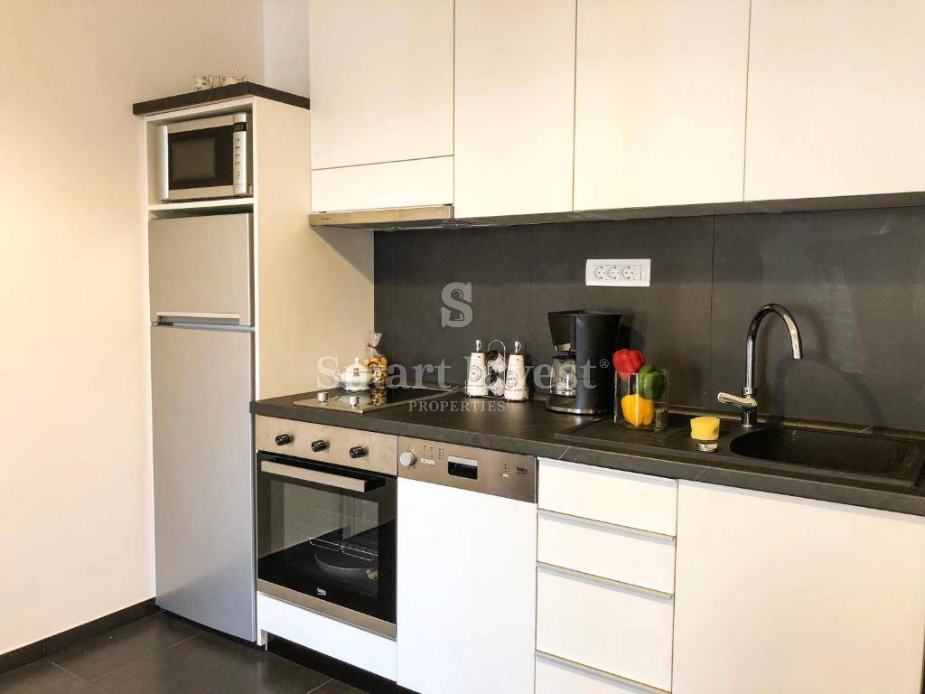 OPATIJA - CENTER, dva prenovljena apartmaja v zgodovinski vili, 50 m do morja