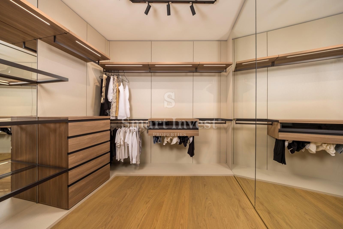 MOŠĆENICE, luksuzna vila z bazenom in panoramskim pogledom na morje