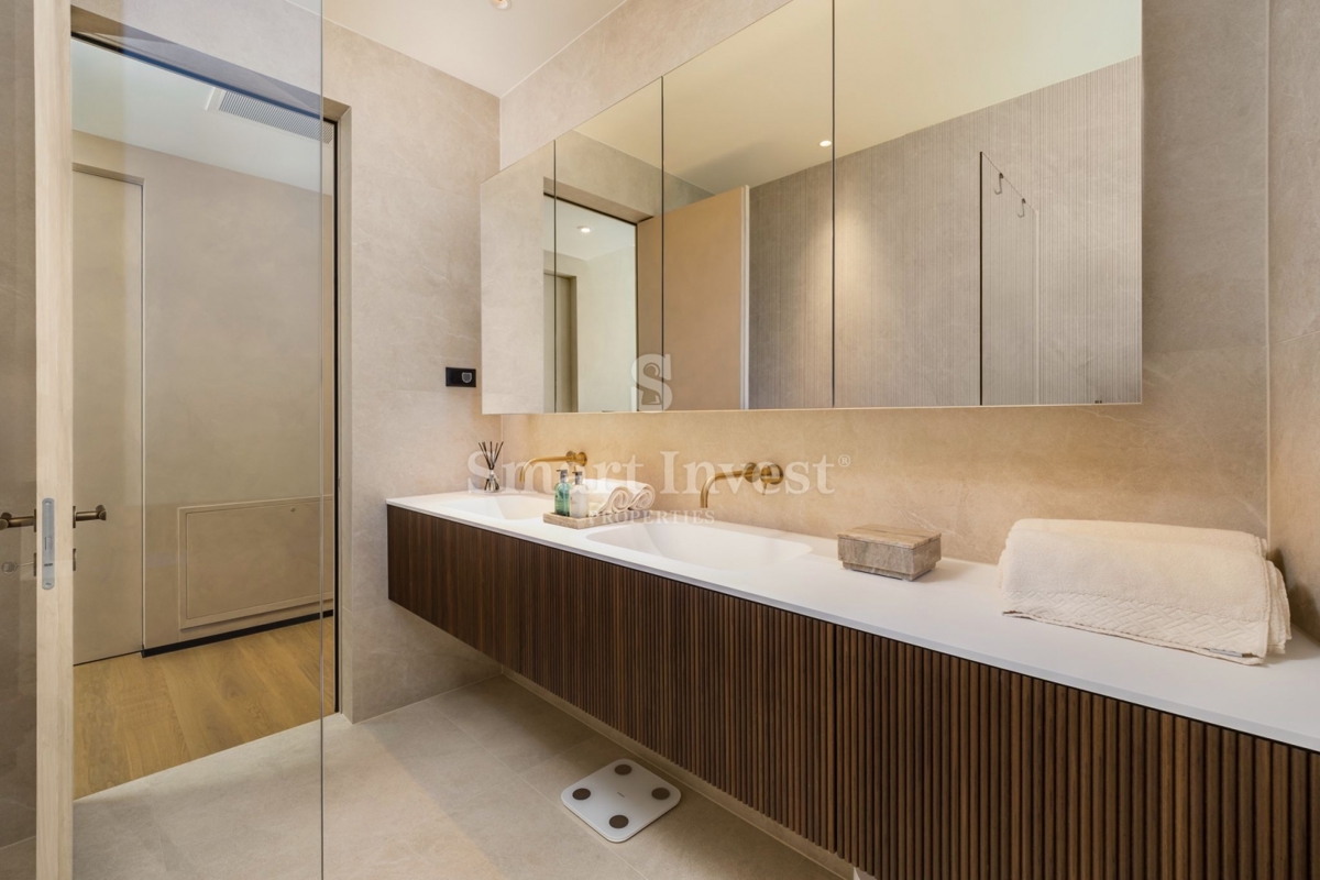 MOŠĆENICE, luksuzna vila z bazenom in panoramskim pogledom na morje