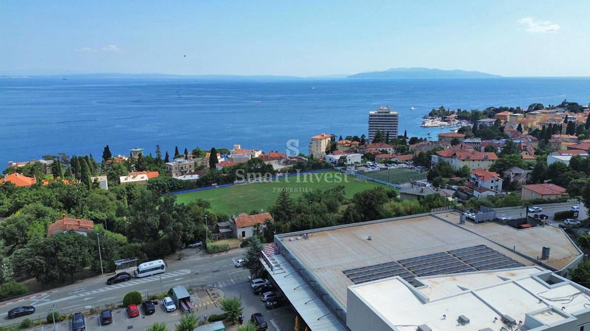 OPATIJA, Novo 3-s stanovanje s pogledom na morje in garažo