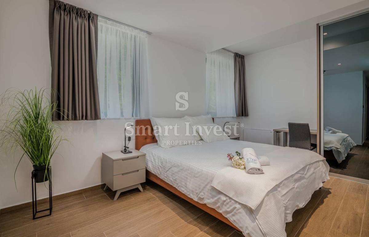 OPATIJA - VEPRINAC, moderna vila s panoramskim pogledom na morje, prodamo