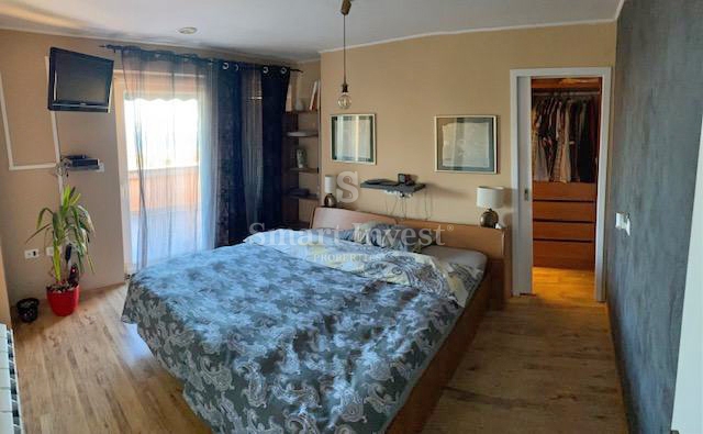 Hiša Kostrena, 235m2