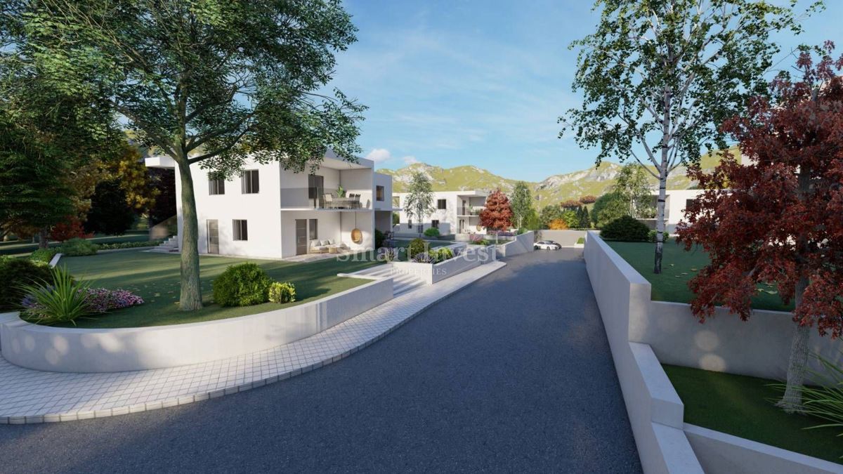 KASTAV, novo 4-sobno stanovanje z garažo in vrtom