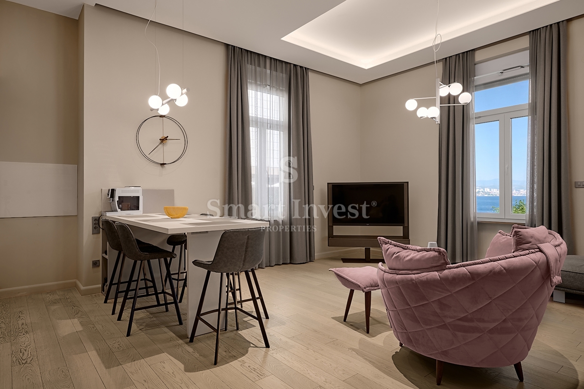 OPATIJA - CENTER, luksuzno stanovanje ob morju v zgodovinski vili