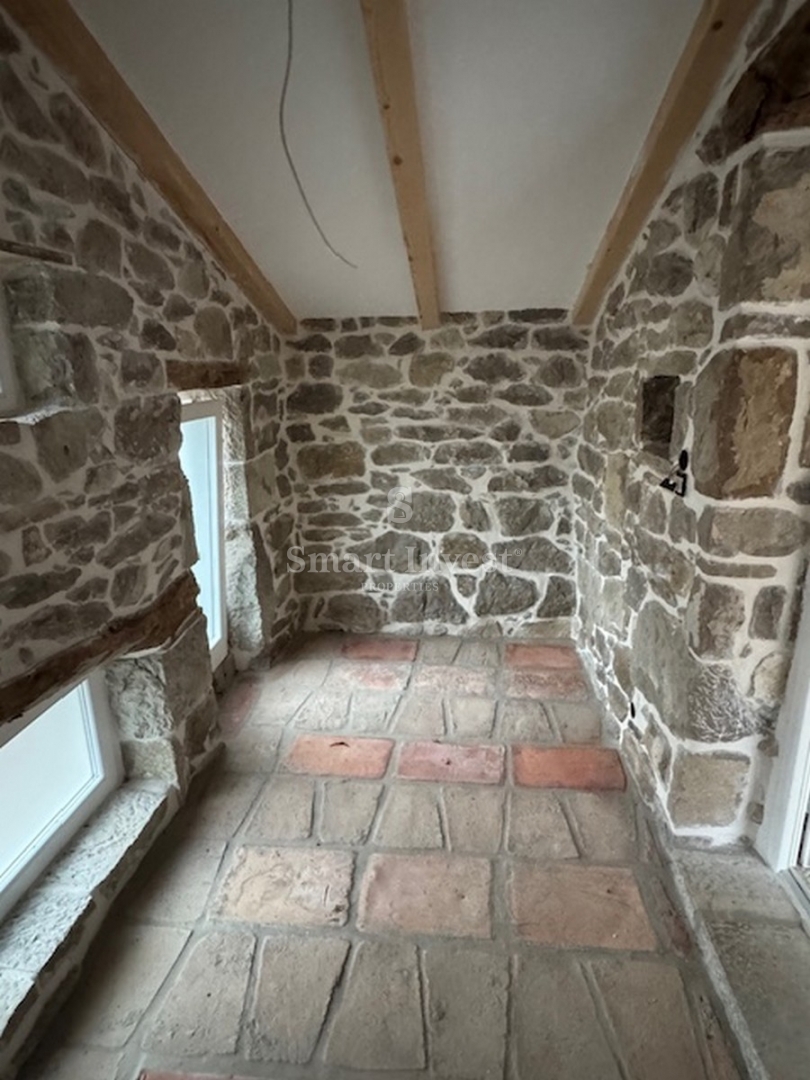 Hiša Roč, Buzet, 75m2