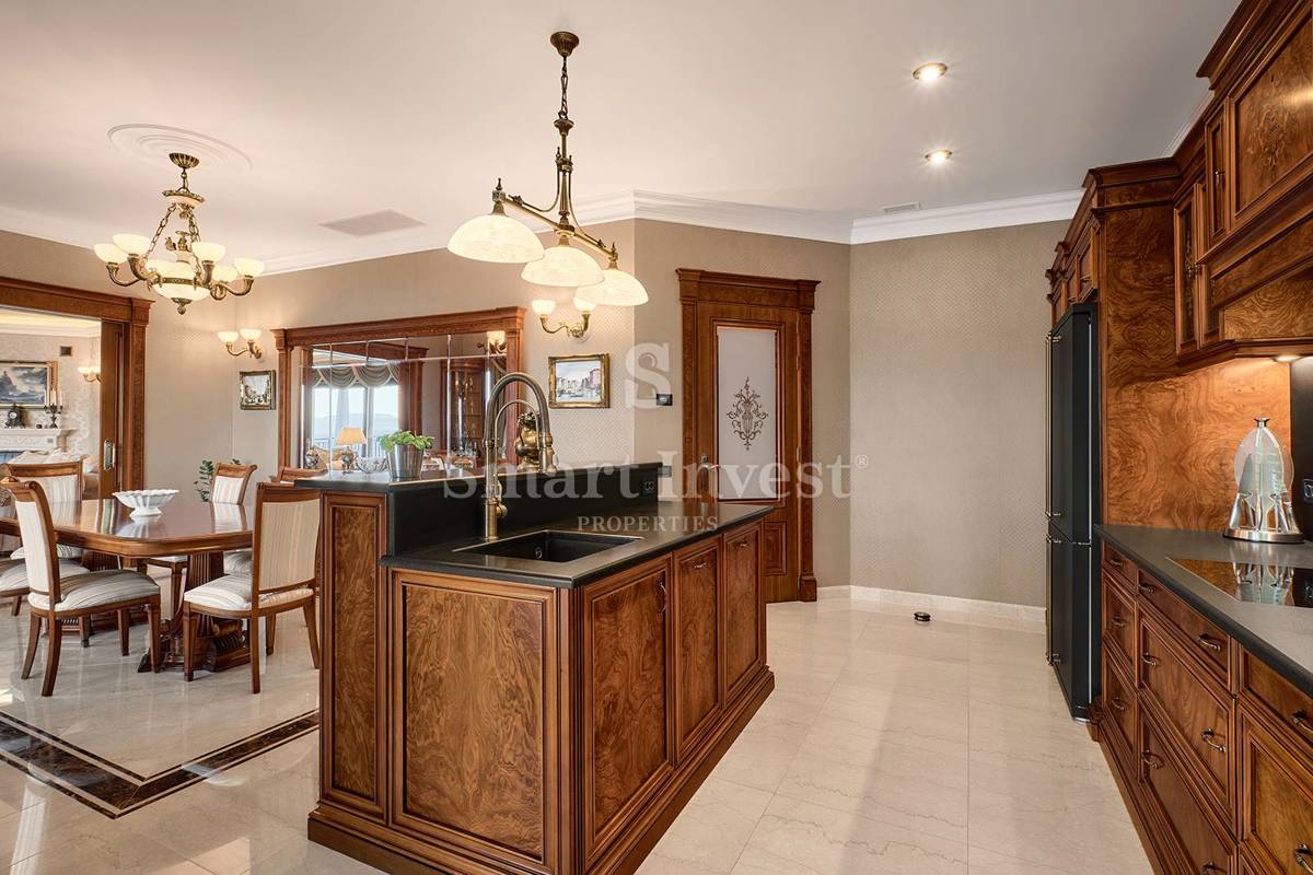 OPATIJSKA RIVIERA, ekskluzivna vila z bazenom in panoramskim pogledom na morje