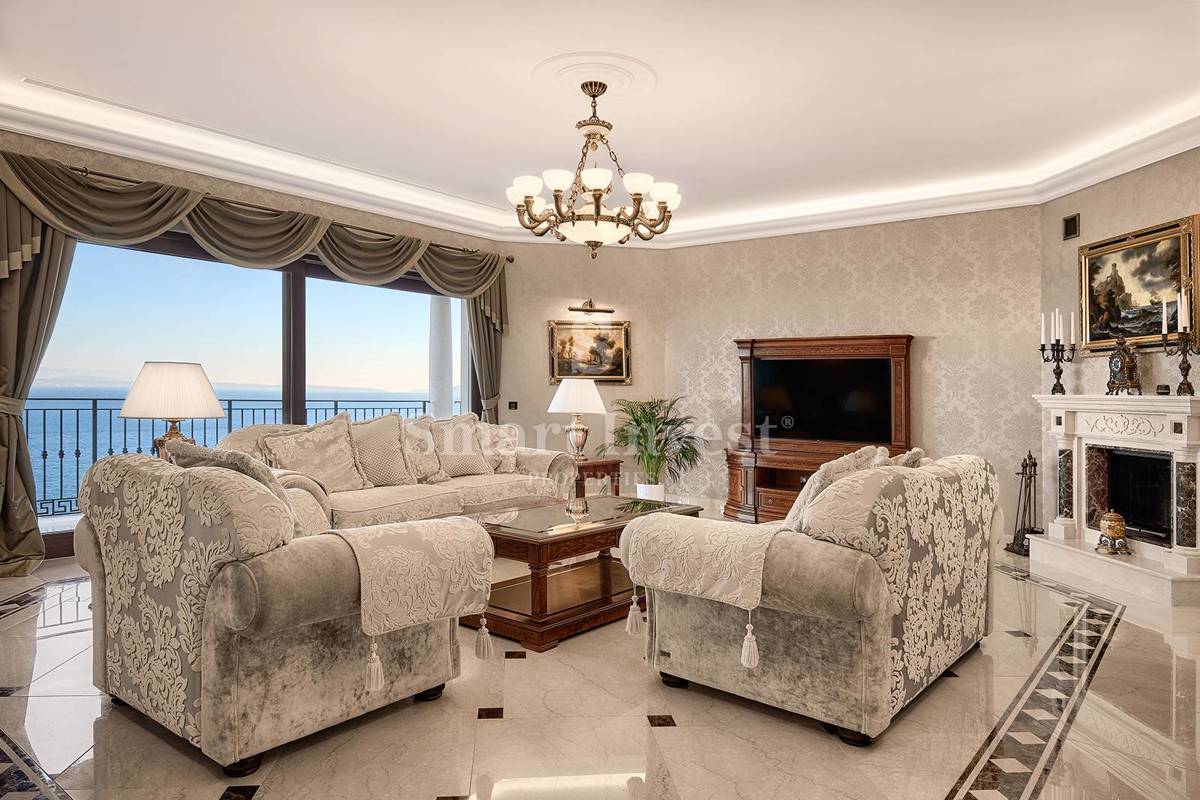 OPATIJSKA RIVIERA, ekskluzivna vila z bazenom in panoramskim pogledom na morje