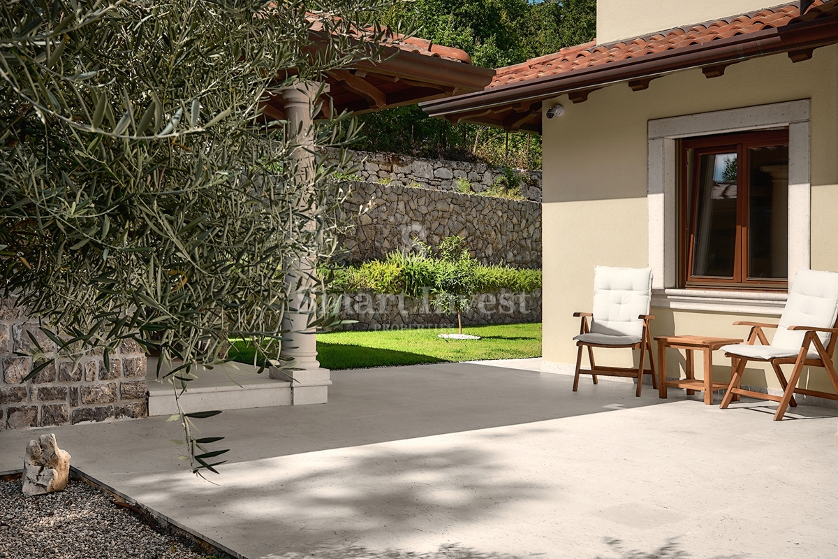 OPATIJSKA RIVIERA, ekskluzivna vila z bazenom in panoramskim pogledom na morje