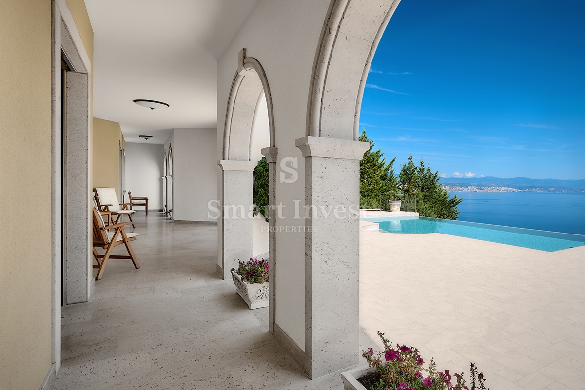 OPATIJSKA RIVIERA, ekskluzivna vila z bazenom in panoramskim pogledom na morje