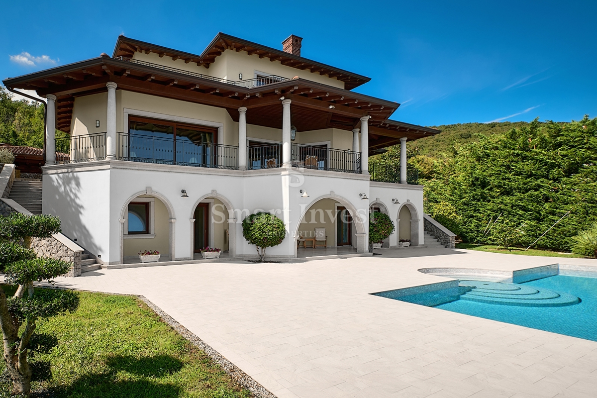OPATIJSKA RIVIERA, ekskluzivna vila z bazenom in panoramskim pogledom na morje
