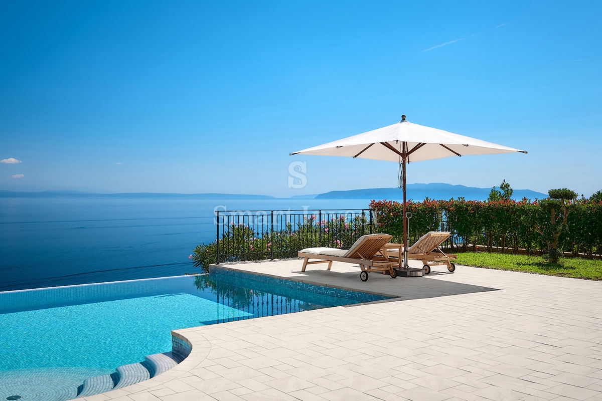 OPATIJSKA RIVIERA, ekskluzivna vila z bazenom in panoramskim pogledom na morje