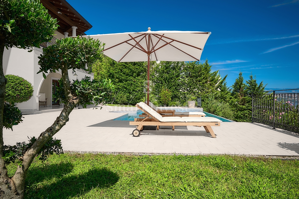 OPATIJSKA RIVIERA, ekskluzivna vila z bazenom in panoramskim pogledom na morje
