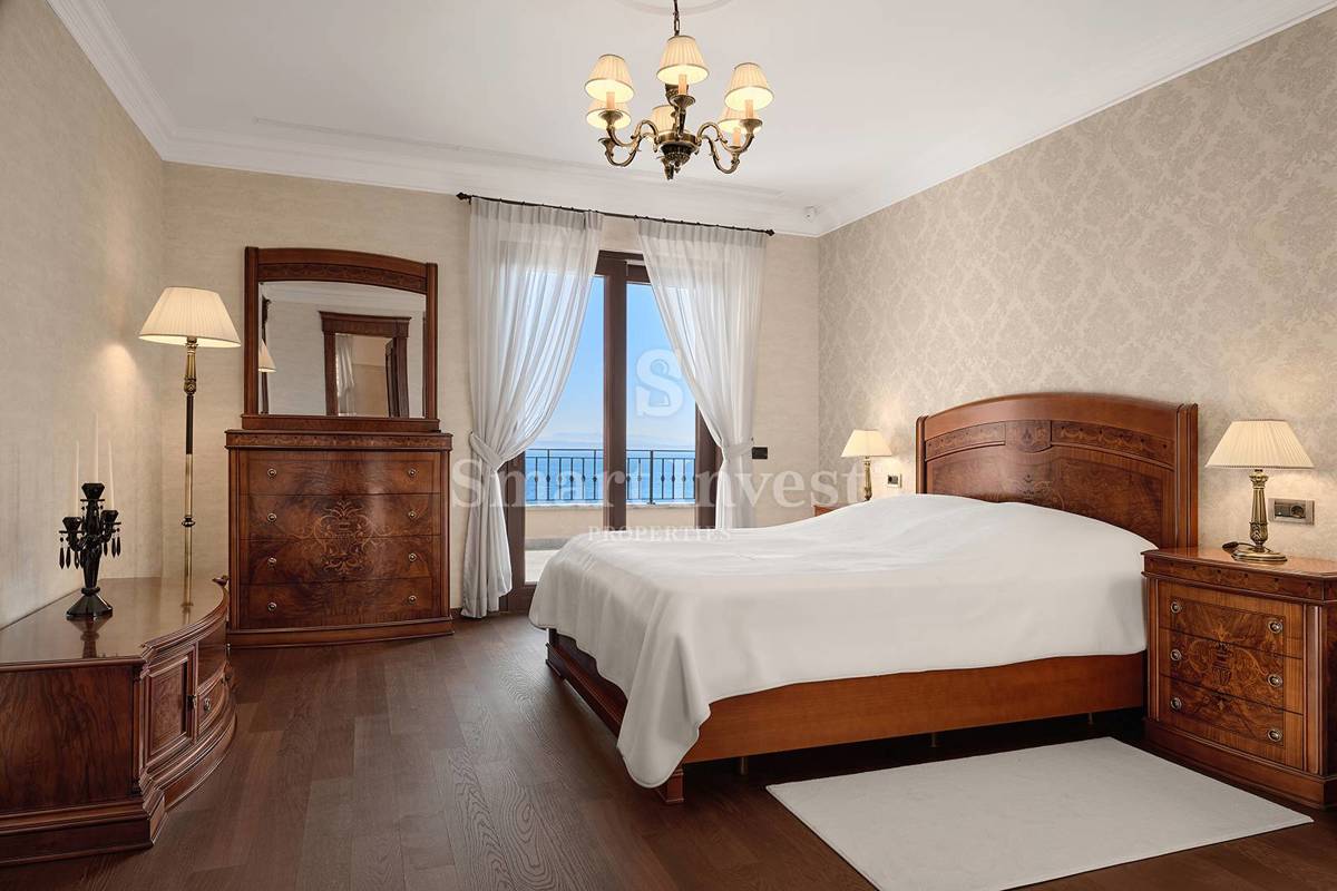 OPATIJSKA RIVIERA, ekskluzivna vila z bazenom in panoramskim pogledom na morje