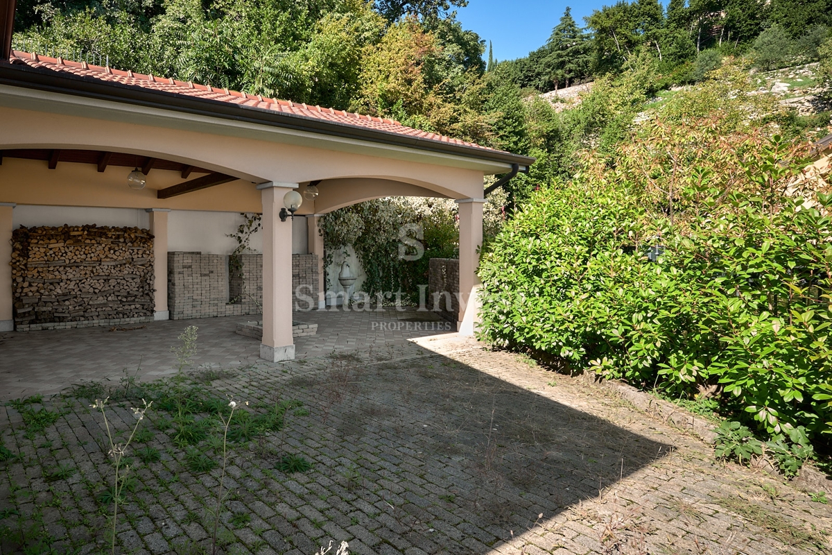 IČIĆI, čudovita hiša na odlični lokaciji, IZKLJUČNO V NAŠI AGENCIJI!