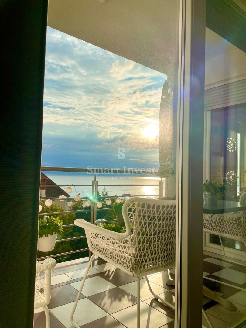 OPATIJA, čudovito stanovanje s pogledom na morje in parkiriščem, blizu morja