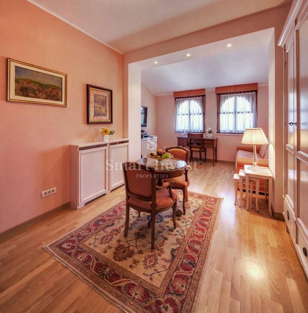 ISTRA - PULA, luksuzna 5-zvezdična vila/hotel v bližini morja!