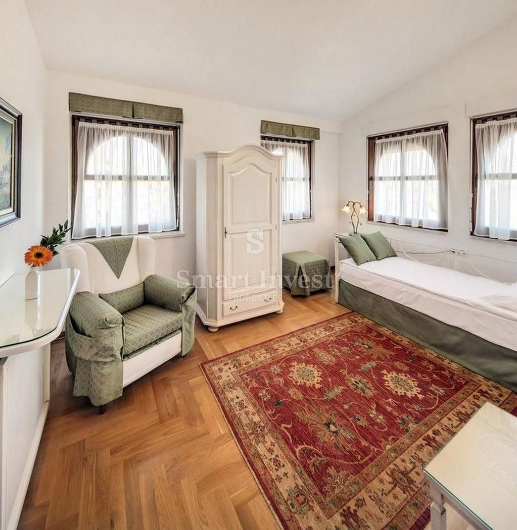 ISTRA - PULA, luksuzna 5-zvezdična vila/hotel v bližini morja!