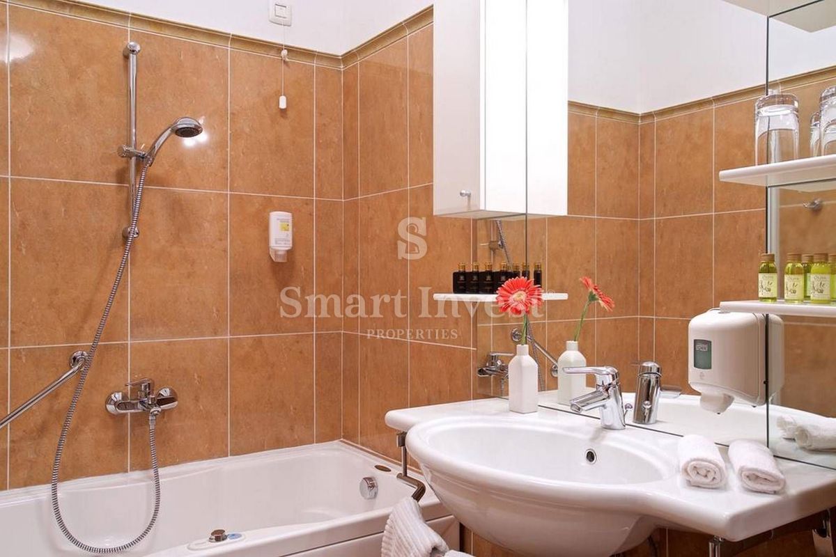 ISTRA - PULA, luksuzna 5-zvezdična vila/hotel v bližini morja!