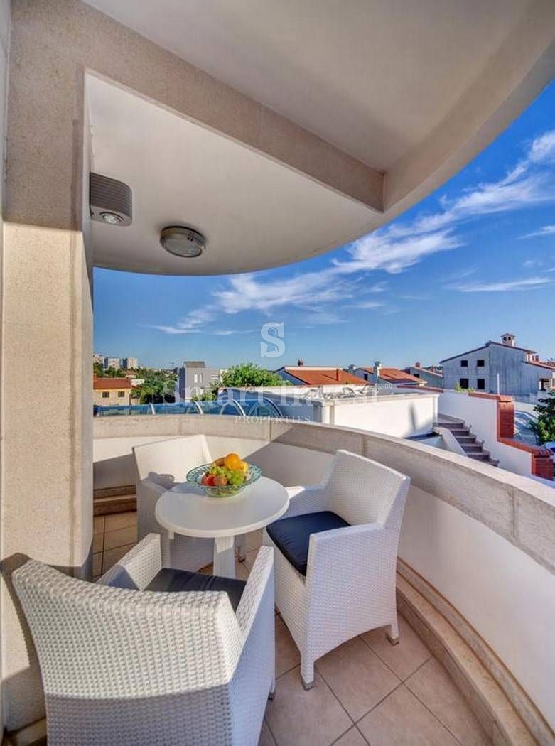 ISTRA - PULA, luksuzna 5-zvezdična vila/hotel v bližini morja!