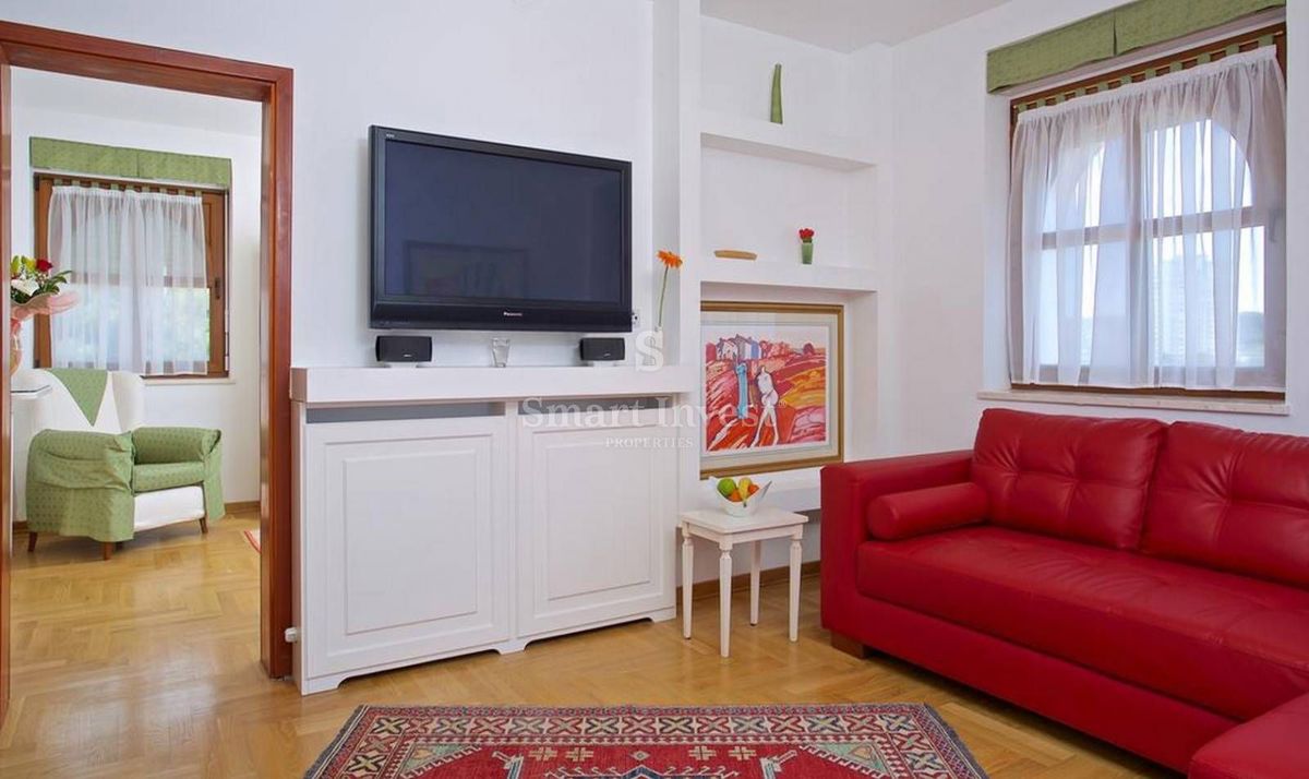 ISTRA - PULA, luksuzna 5-zvezdična vila/hotel v bližini morja!