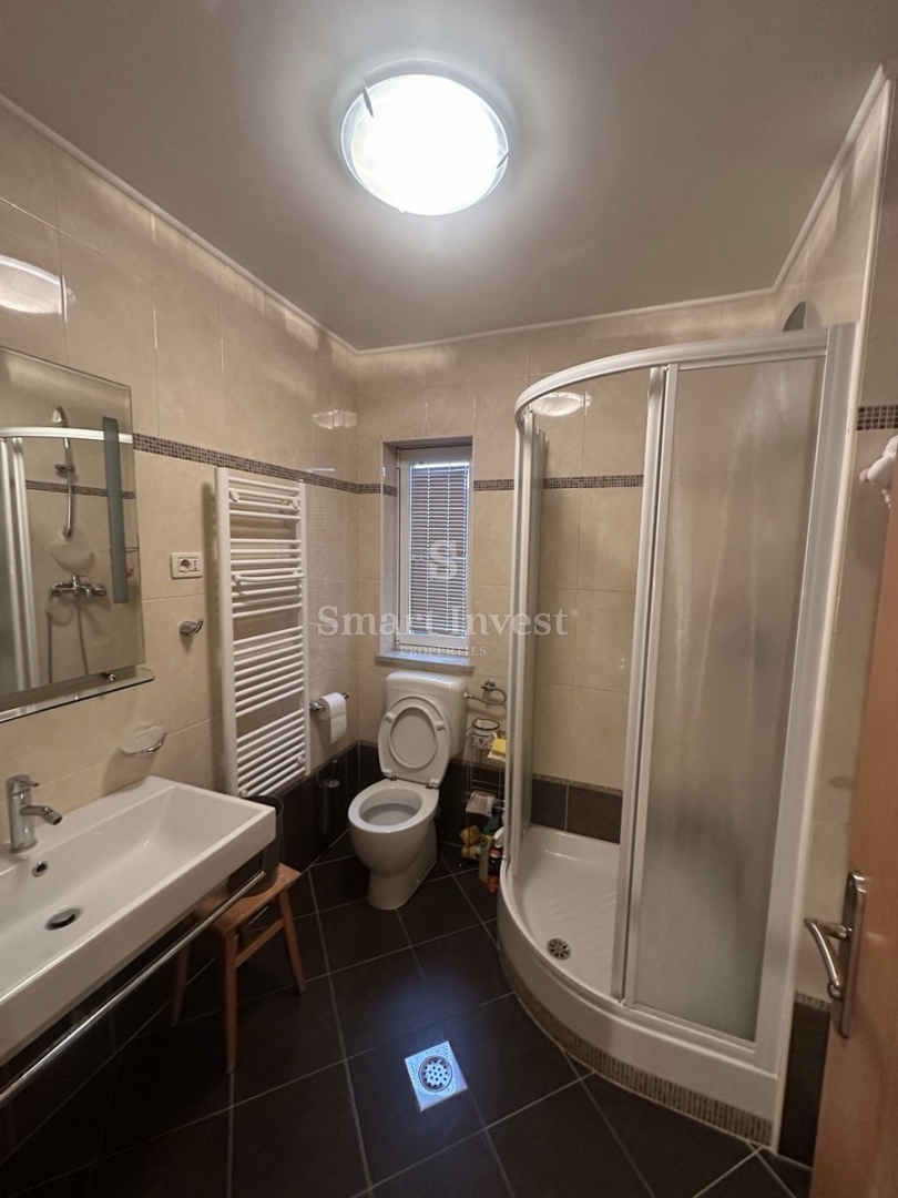 OPATIJA, 4-sobno stanovanje s parkirnim mestom v bližini centra