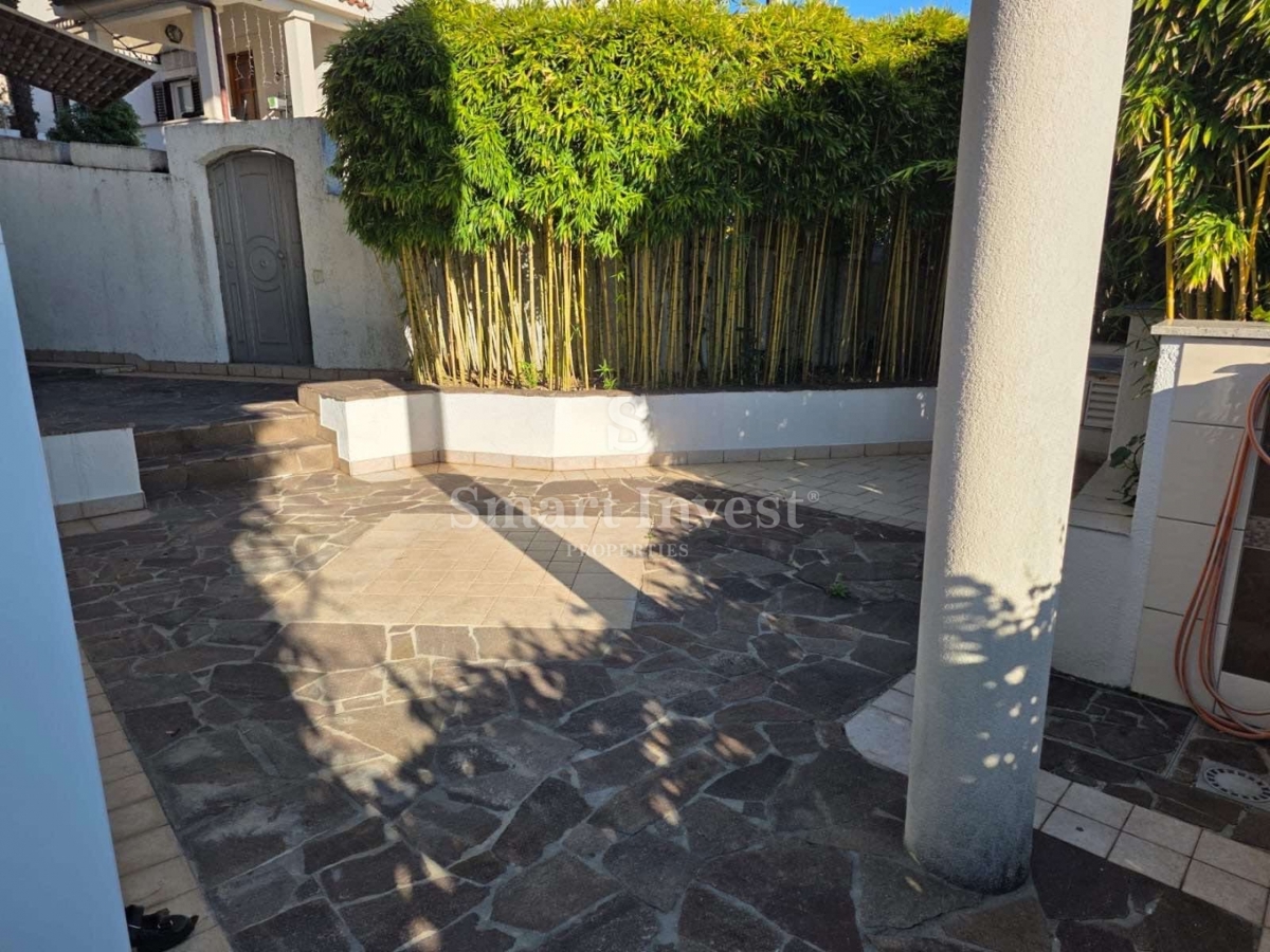 OPATIJA, 4-sobno stanovanje s parkirnim mestom v bližini centra