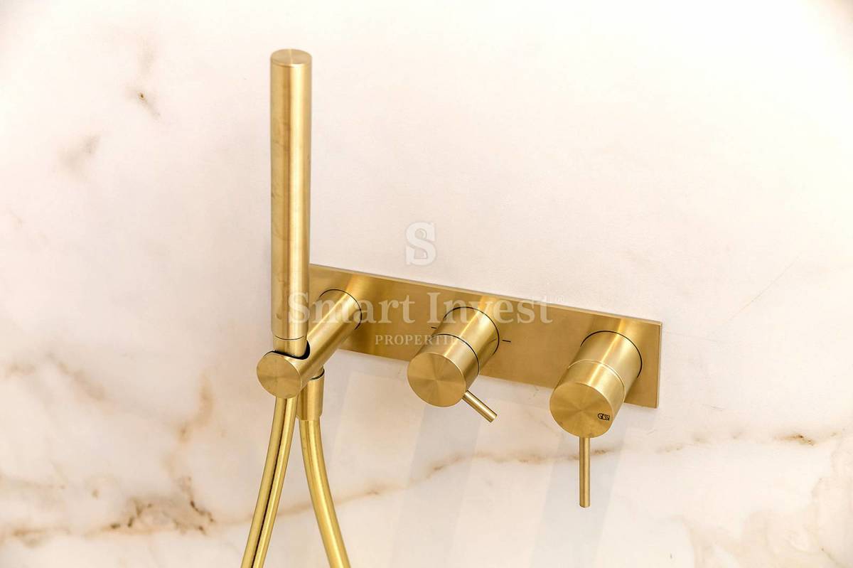 OPATIJA – CENTER, Luksuzno stanovanje ob morju s teraso in pogledom na morje