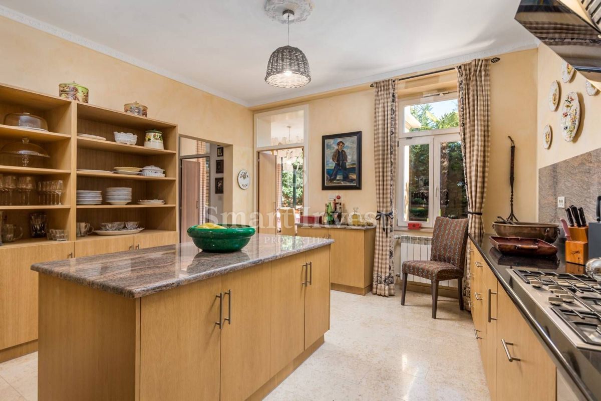 Hiša Opatija, 240m2