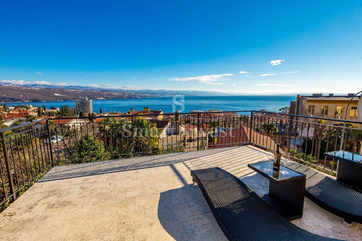 Hiša Opatija, 240m2