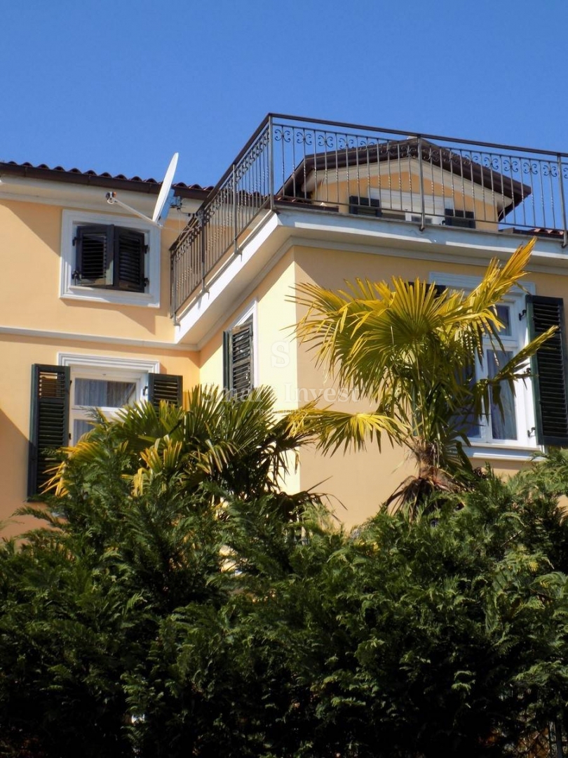 Hiša Opatija, 240m2