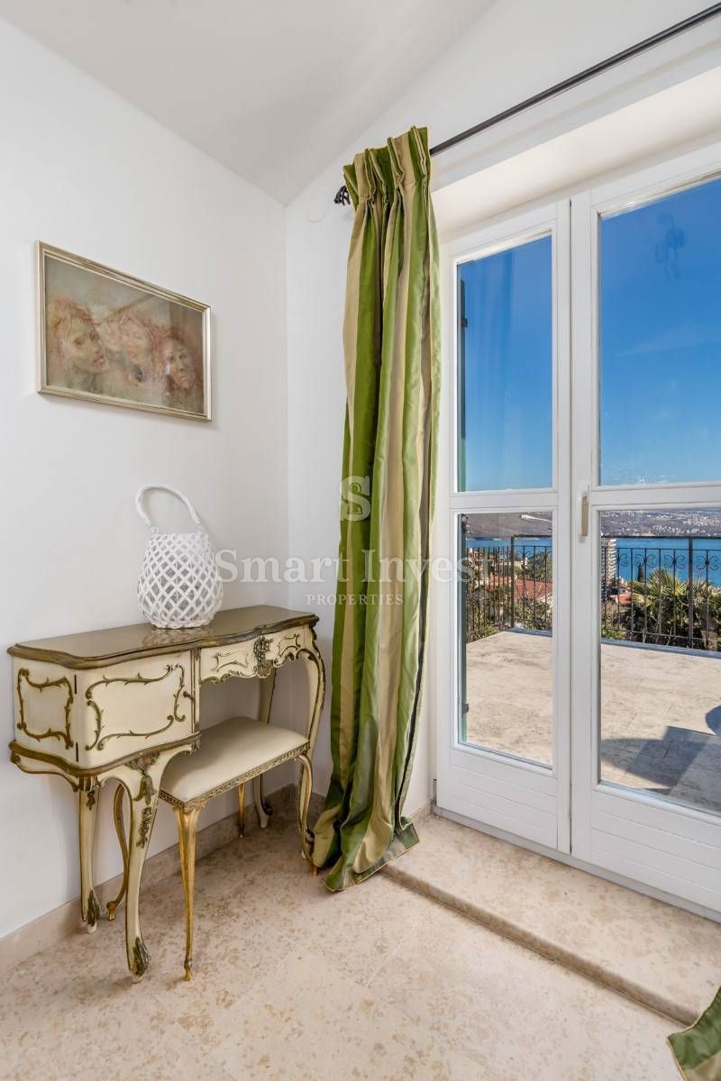 Hiša Opatija, 240m2