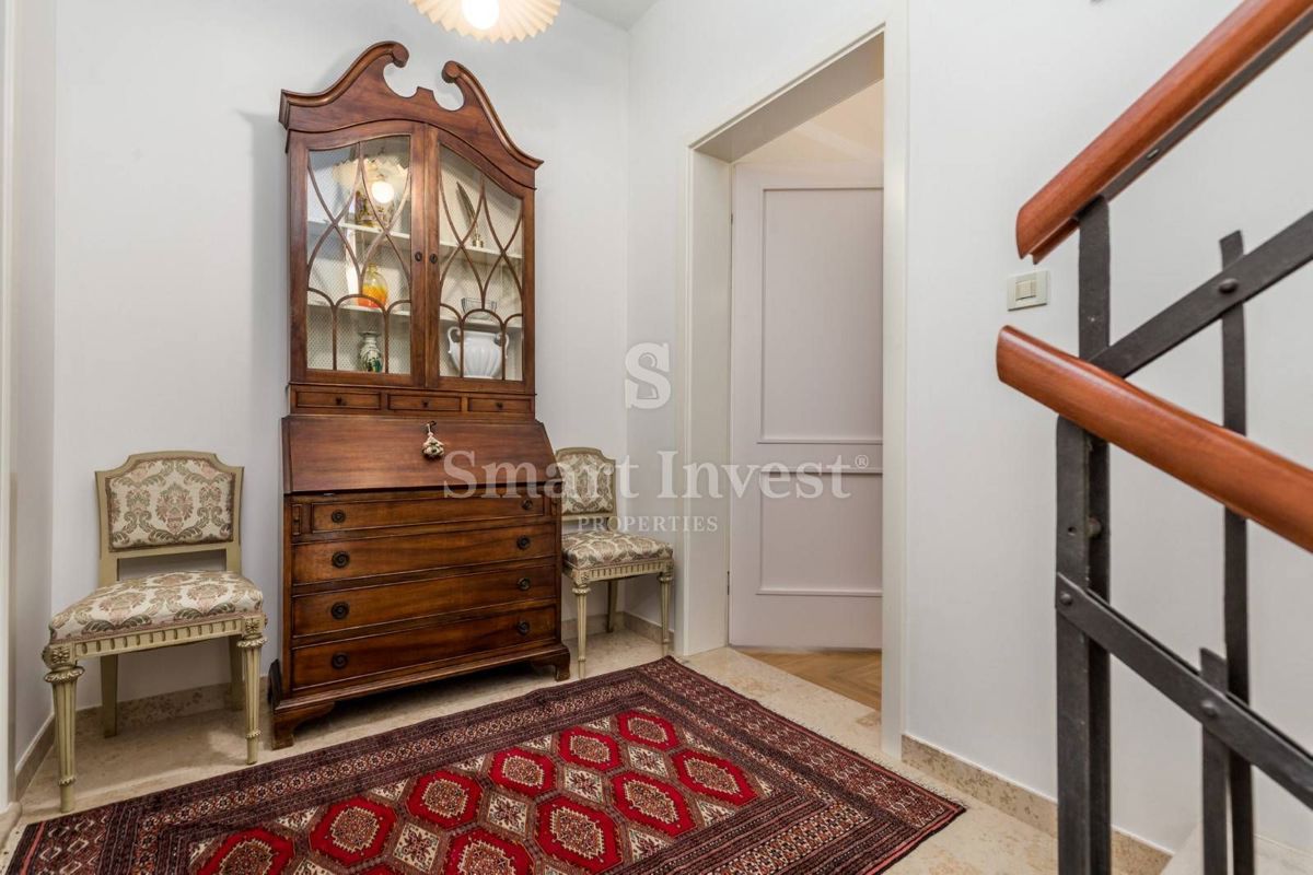 Hiša Opatija, 240m2