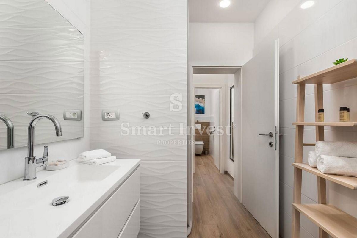 OPATIJA - POBRI, Lepa hiša 200 m2 z bazenom, prodamo