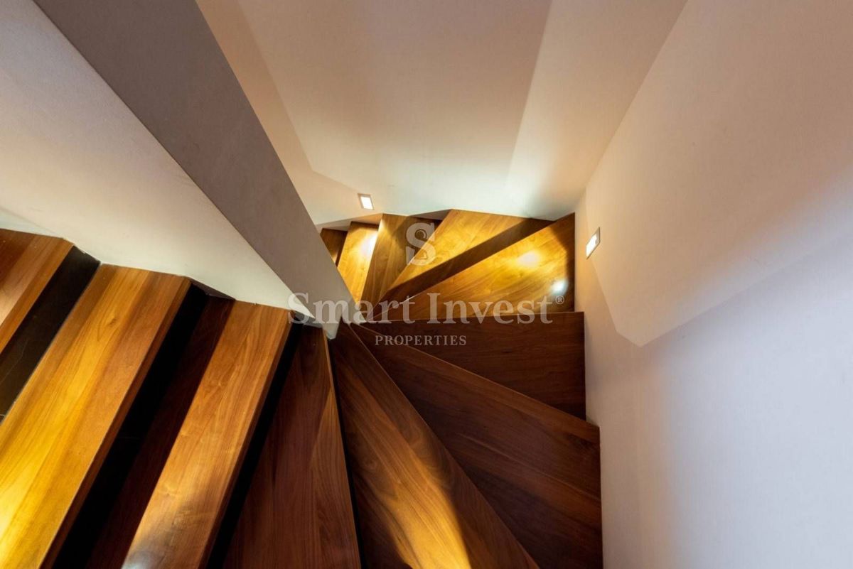 ISTRIA - VODNJAN, Modern 4-bedroom villa opposite Brijuni islands