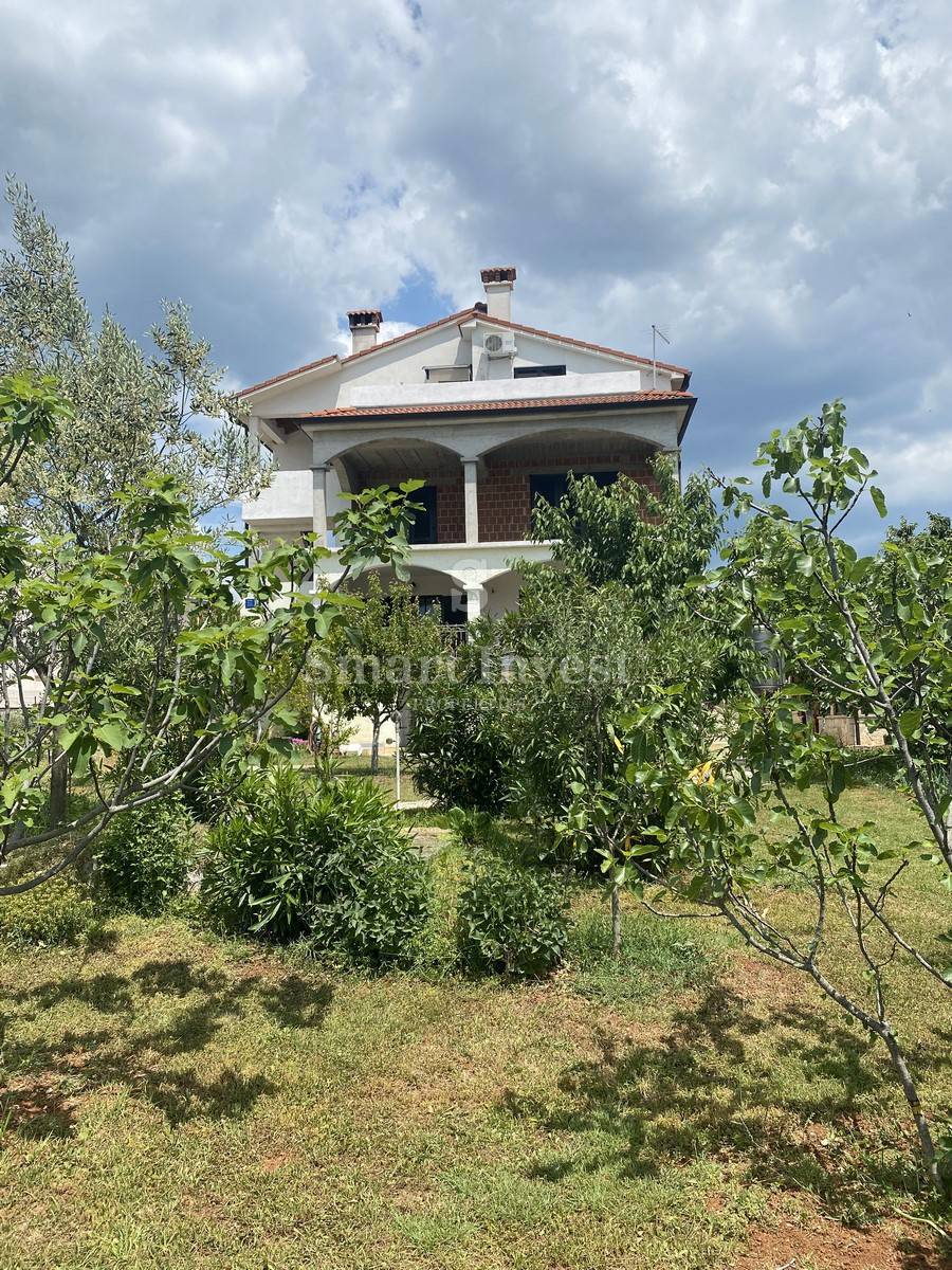 Hiša Rovinjsko Selo, Rovinj, 460m2