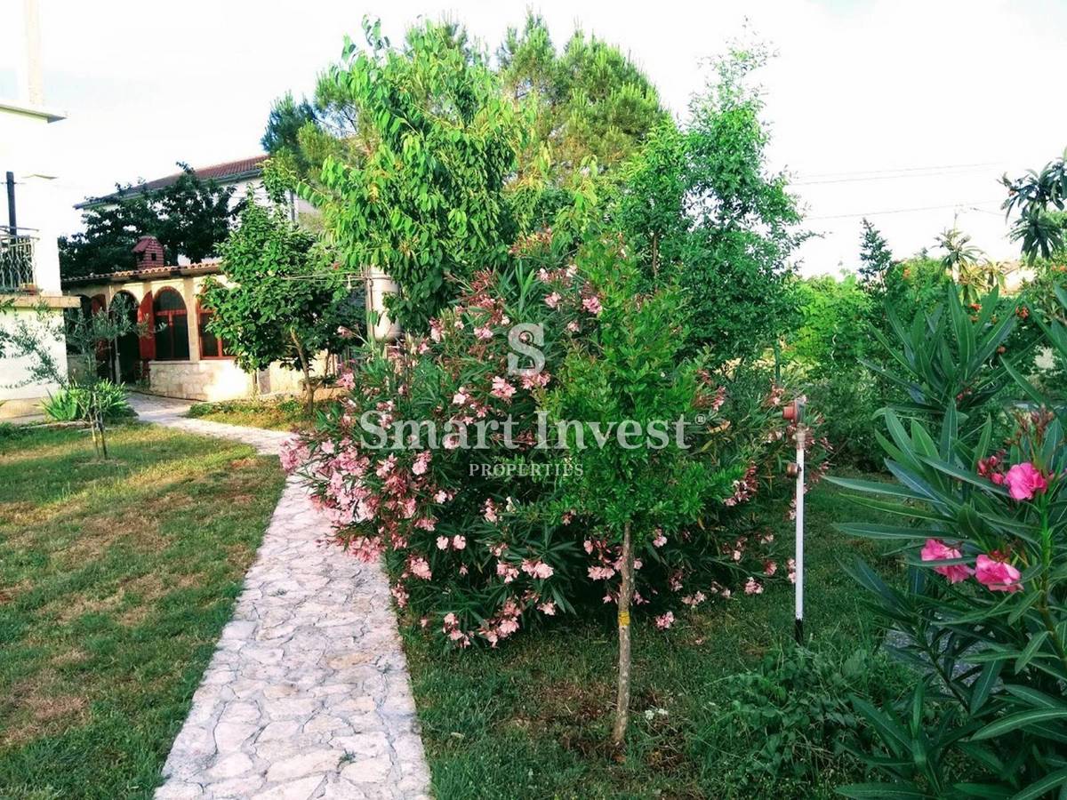 Hiša Rovinjsko Selo, Rovinj, 460m2