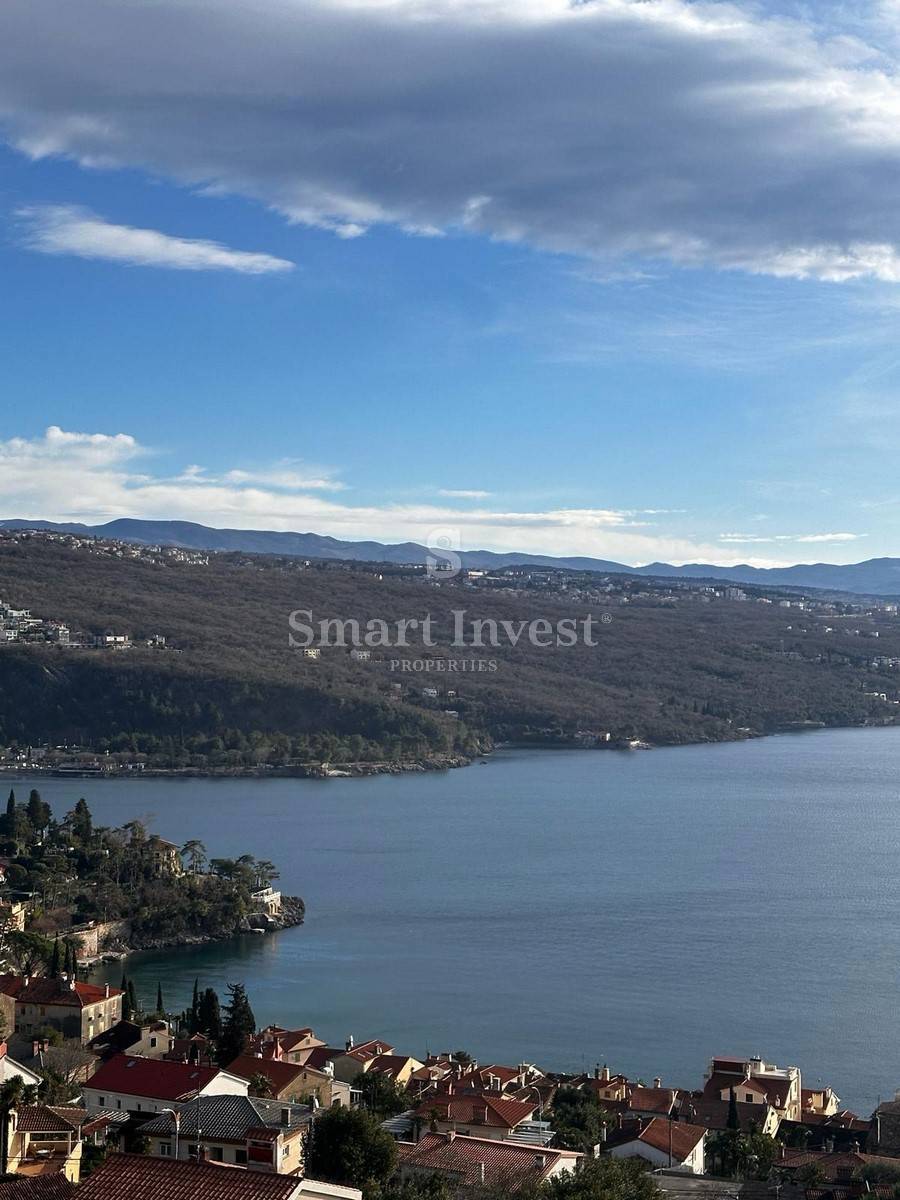 OPATIJA, luksuzni penthouse s panoramskim pogledom na morje