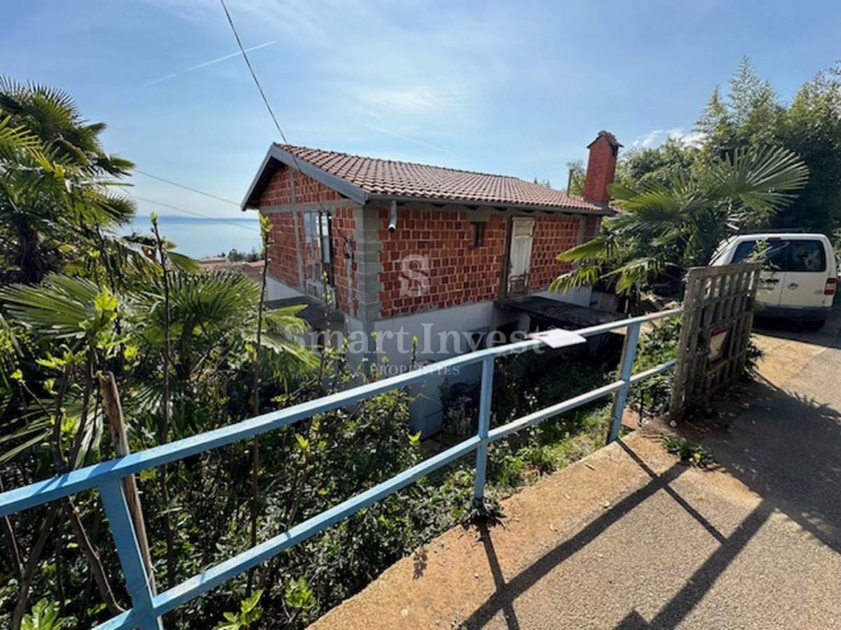 OPATIJA - CENTER, samostojna hiša s pogledom na morje, blizu morja