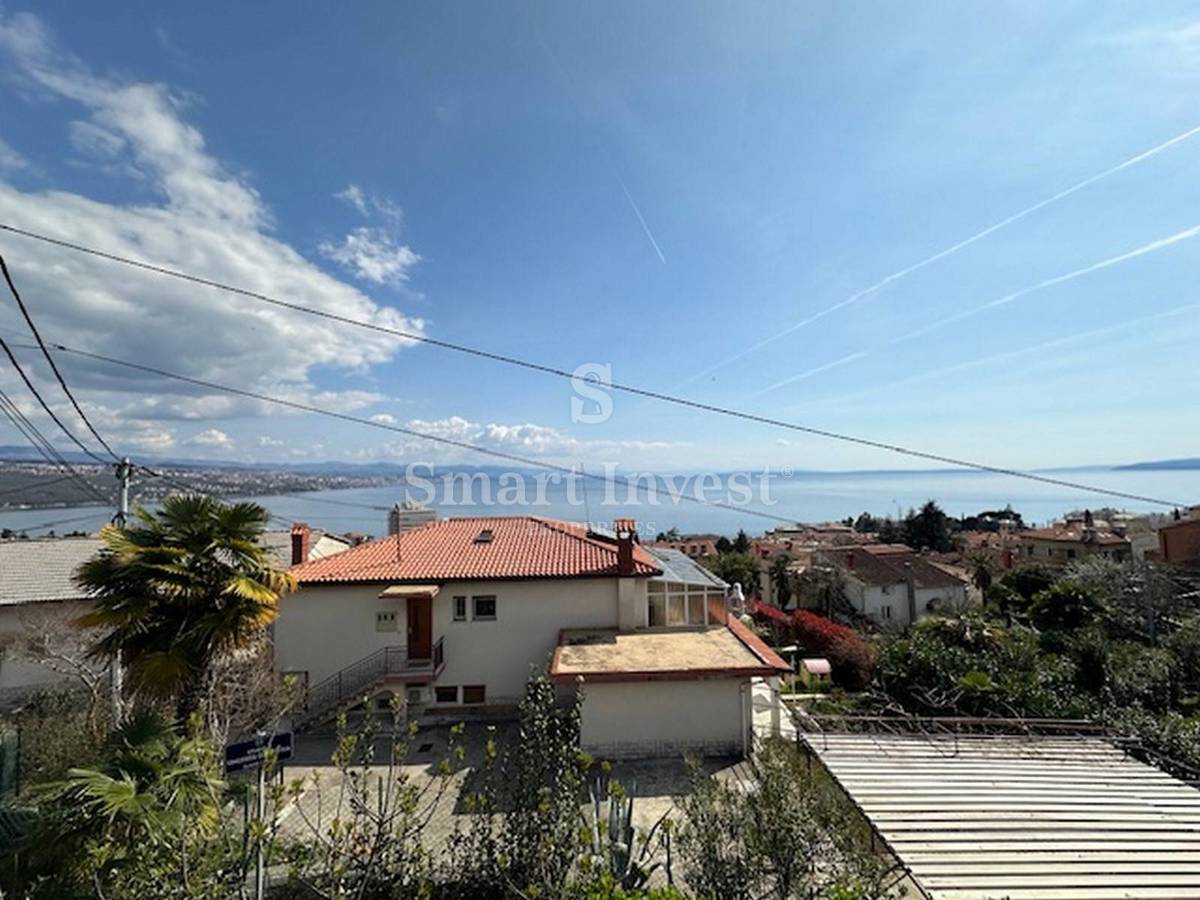 OPATIJA - CENTER, samostojna hiša s pogledom na morje, blizu morja