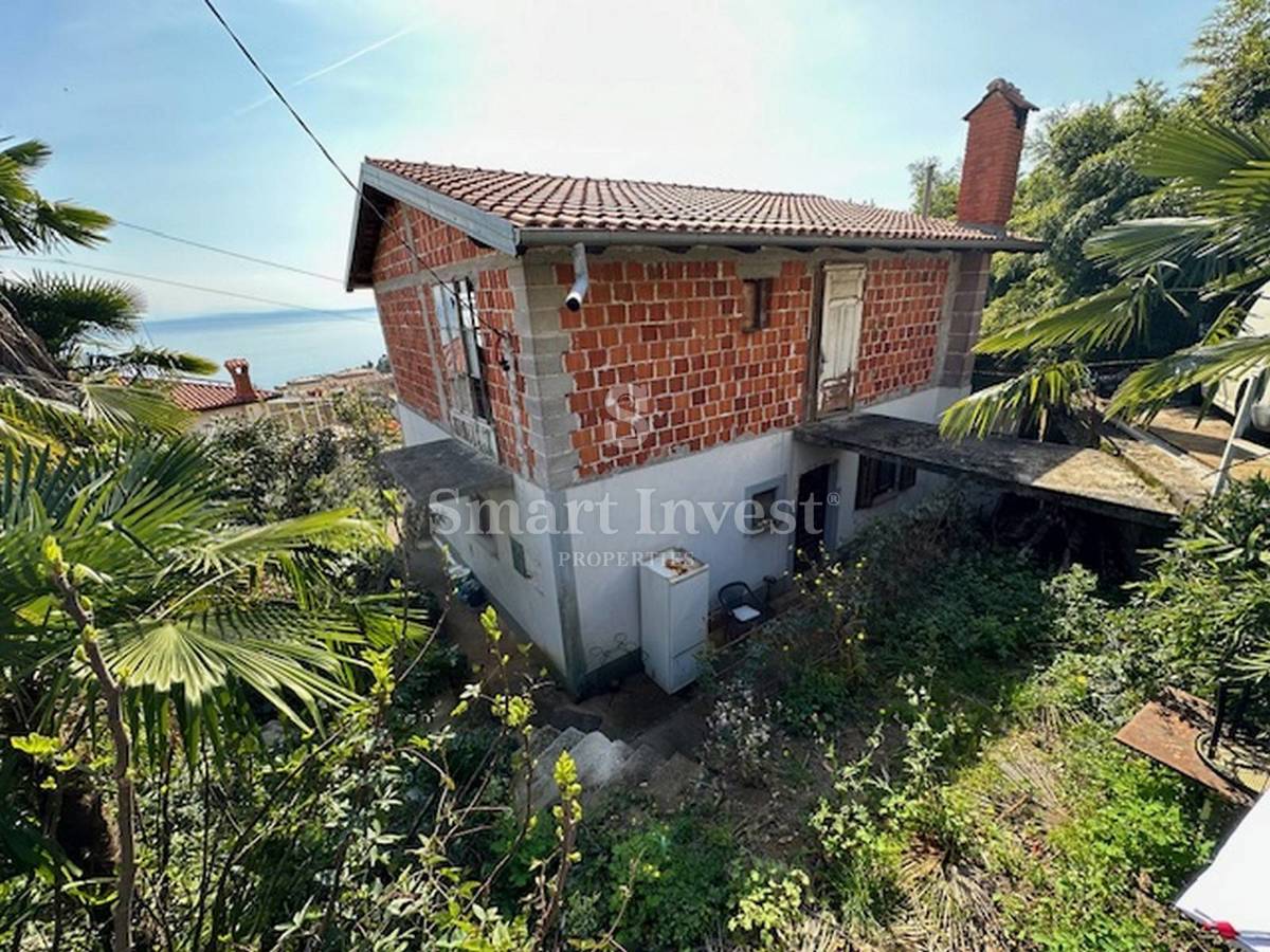 OPATIJA - CENTER, samostojna hiša s pogledom na morje, blizu morja